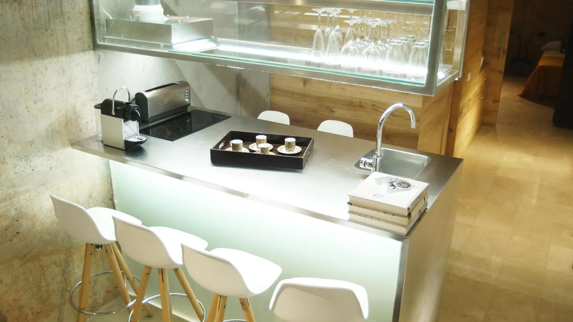 Apartment Barcelona Rentals - Pool Terrace In City Center 0*,  Spanien